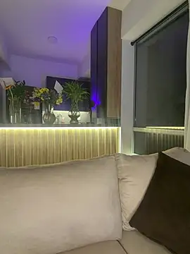 karymoron online show from March 21, 2026, 5:12 am