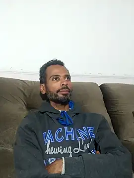 Snapshot of moreno_alpha_br chatting on June 27, 2026, 10:37 pm moreno alpha br online show from June 27, 2026, 10:37 pm