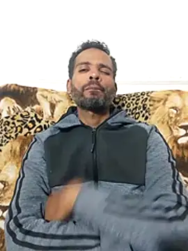 Snapshot of moreno_alpha_br chatting on July 5, 2026, 8:43 am moreno alpha br online show from July 5, 2026, 8:43 am