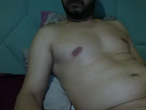 ekremzztrk online show from January 9, 2026, 4:32 pm