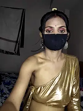 Snapshot of rani_coupleee chatting on May 13, 2026, 5:54 pm rani coupleee online show from May 13, 2026, 5:54 pm