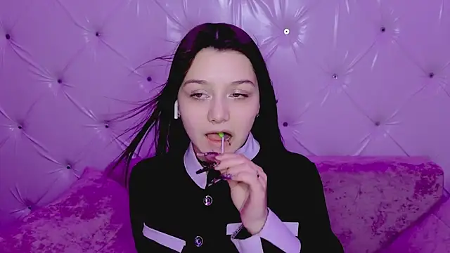 Snapshot of xxxnaughtyfoxyxxx chatting on February 11, 2026, 9:47 am xxxnaughtyfoxyxxx online show from February 11, 2026, 9:47 am