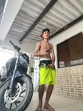 LosGansterBoys online show from March 18, 2026, 10:35 pm