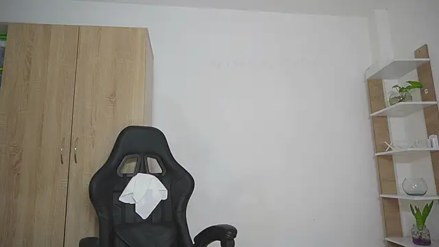 celestes777 online show from March 17, 2026, 8:23 pm