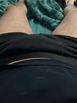 Snapshot of alexandrxlxx chatting on April 13, 2026, 8:03 pm alexandrxlxx online show from April 13, 2026, 8:03 pm