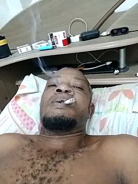 Negaomalinha1 online show from February 10, 2026, 2:26 am