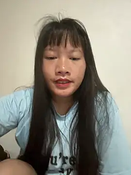 Suni-ii online show from March 22, 2026, 11:19 pm