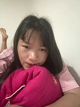 Snapshot of Suni-ii chatting on May 22, 2026, 11:32 pm Suni-ii online show from May 22, 2026, 11:32 pm
