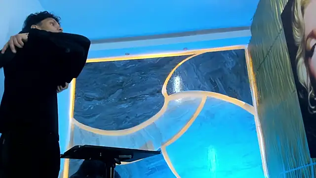 Lucas hot 20 online show from February 10, 2026, 5:22 am