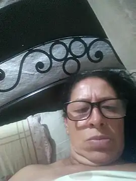 Abrilcard online show from February 8, 2026, 2:48 am