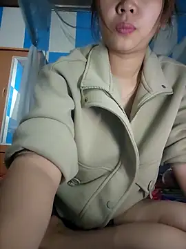 Snapshot of Comebaby-077 chatting on February 1, 2026, 2:21 am Comebaby-077 online show from February 1, 2026, 2:21 am