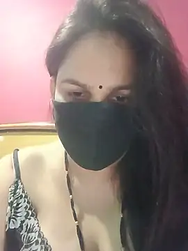 Snapshot of 01Roshani chatting on June 11, 2026, 9:07 am 01Roshani online show from June 11, 2026, 9:07 am