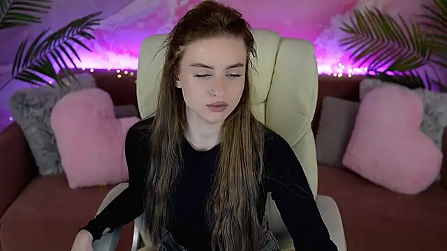 AlexaFleur online show from March 18, 2026, 7:11 am