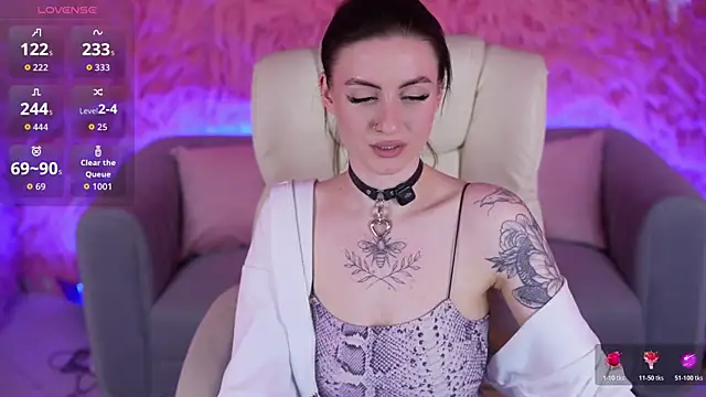 Snapshot of AlexaFleur chatting on April 9, 2026, 7:19 pm AlexaFleur online show from April 9, 2026, 7:19 pm