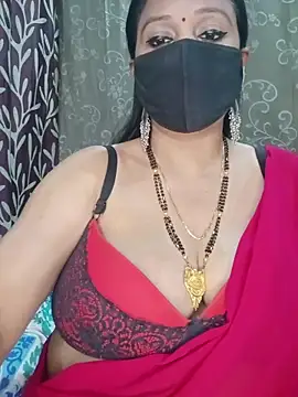 Hot-BHABHI696 online show from April 12, 2026, 9:03 am