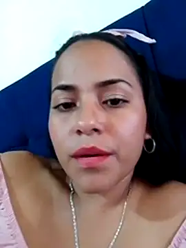 Snapshot of Maliha_21 chatting on June 23, 2026, 10:19 pm Maliha 21 online show from June 23, 2026, 10:19 pm