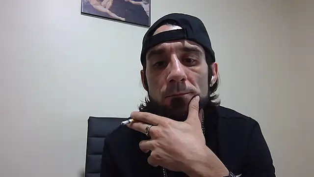 BigDickWo0z online show from April 18, 2026, 8:18 am