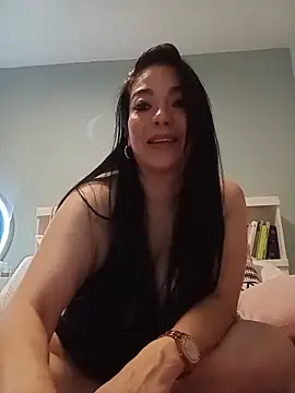 Snapshot of Melissaloves80 chatting on May 30, 2026, 6:43 am Melissaloves80 online show from May 30, 2026, 6:43 am