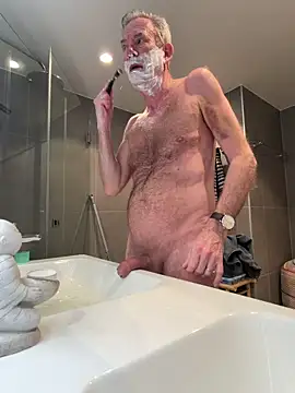 Pierre4tjyxx online show from April 7, 2026, 4:57 am