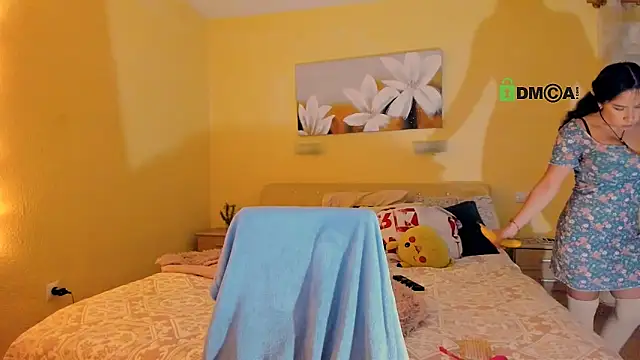 juliiaroberts online show from March 16, 2026, 3:12 am