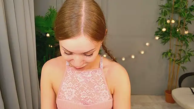 sheilaa pink online show from April 21, 2026, 2:51 am