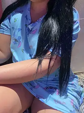 Lina Velvet  online show from April 7, 2026, 2:34 am