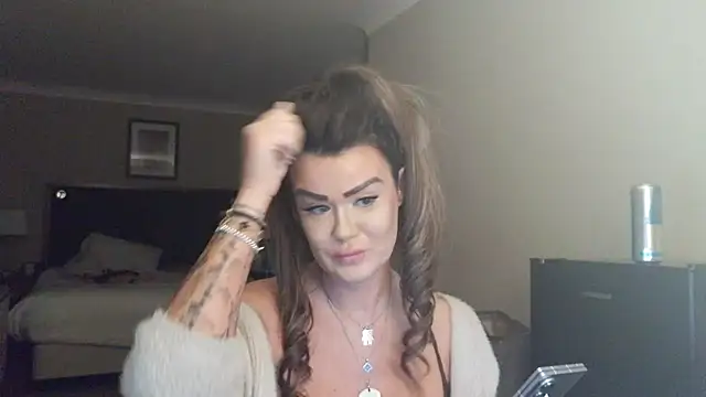 ScottishIvy online show from March 11, 2026, 4:46 pm