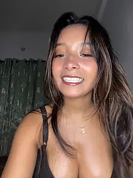 annaya sexy online show from May 17, 2026, 6:37 pm