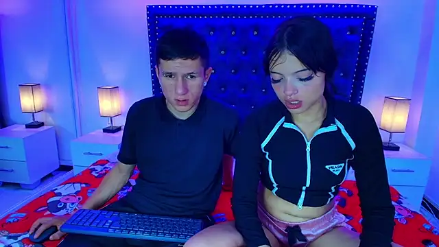 Snapshot of Vero_and_stive chatting on February 28, 2026, 7:26 pm Vero and stive online show from February 28, 2026, 7:26 pm