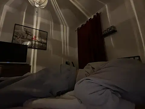 arthuurtwinklxb online show from March 1, 2026, 11:18 pm