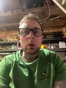 WIDBIGWHITECOCK online show from March 7, 2026, 3:36 am