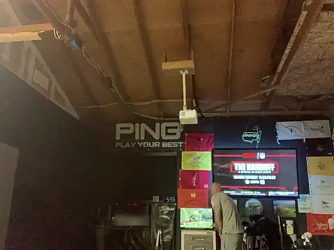 Snapshot of calimeatstick chatting on February 8, 2026, 1:58 pm calimeatstick online show from February 8, 2026, 1:58 pm