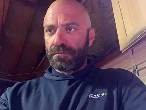 Snapshot of calimeatstick chatting on March 29, 2026, 11:43 am calimeatstick online show from March 29, 2026, 11:43 am