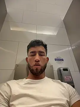 liam bronw online show from April 25, 2026, 6:16 pm