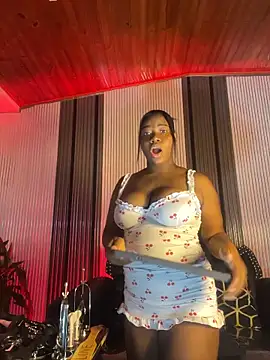 Snapshot of EbonyTanisha chatting on May 21, 2026, 8:16 pm EbonyTanisha online show from May 21, 2026, 8:16 pm