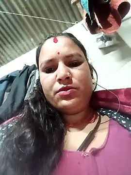 Hot hiuj online show from February 11, 2026, 10:26 pm