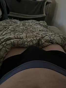 tonieja97 online show from February 26, 2026, 1:48 am