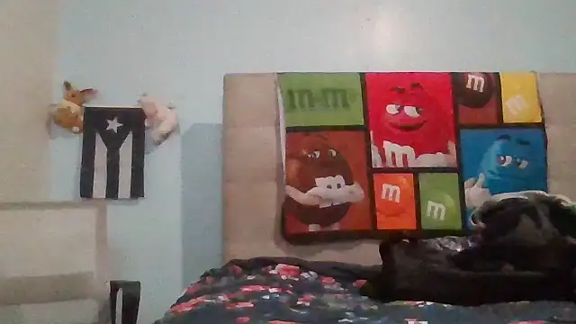 bellakay19 online show from April 10, 2026, 4:17 am