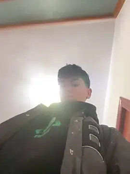 Snapshot of ravenryx chatting on February 17, 2026, 3:40 pm ravenryx online show from February 17, 2026, 3:40 pm