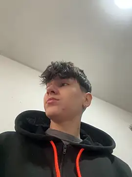 ravenryx online show from March 25, 2026, 3:18 pm