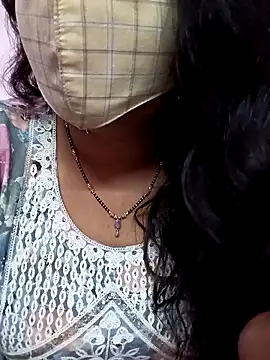 Snapshot of Ammu14399 chatting on February 13, 2026, 5:25 am Ammu14399 online show from February 13, 2026, 5:25 am