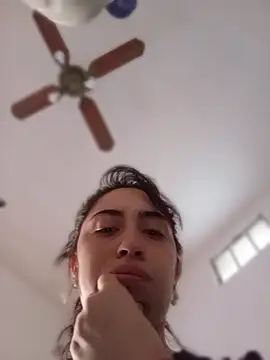 darkgodessone online show from April 3, 2026, 12:36 pm