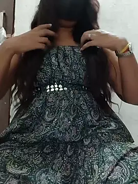 Snapshot of Tanni_007 chatting on July 10, 2026, 10:18 am Tanni 007 online show from July 10, 2026, 10:18 am