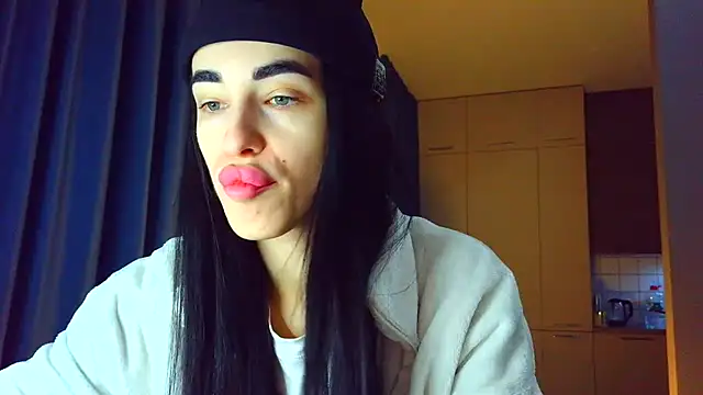 Vlada Elfie online show from January 18, 2026, 3:38 pm