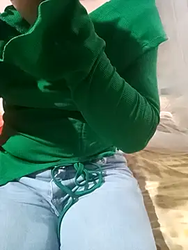 Snapshot of him220 chatting on April 9, 2026, 1:27 pm him220 online show from April 9, 2026, 1:27 pm