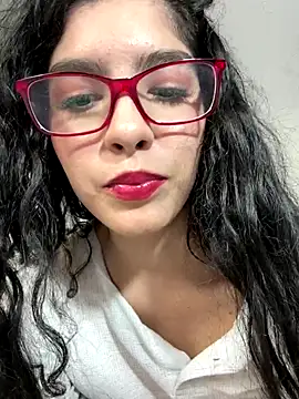 dani bela online show from January 8, 2026, 4:04 am