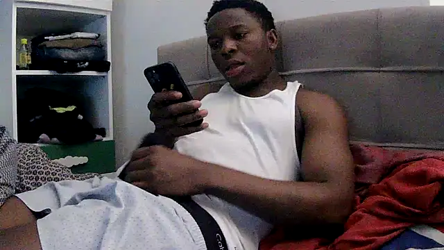 Bigchocco online show from April 18, 2026, 12:20 pm