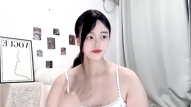 sunny-ly online show from April 23, 2026, 5:04 pm