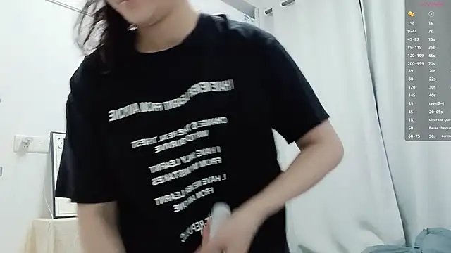 sunny-ly online show from April 26, 2026, 2:26 pm