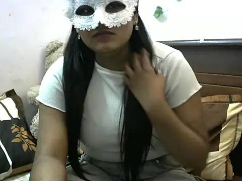 KiaraDoll002 online show from March 23, 2026, 5:06 pm